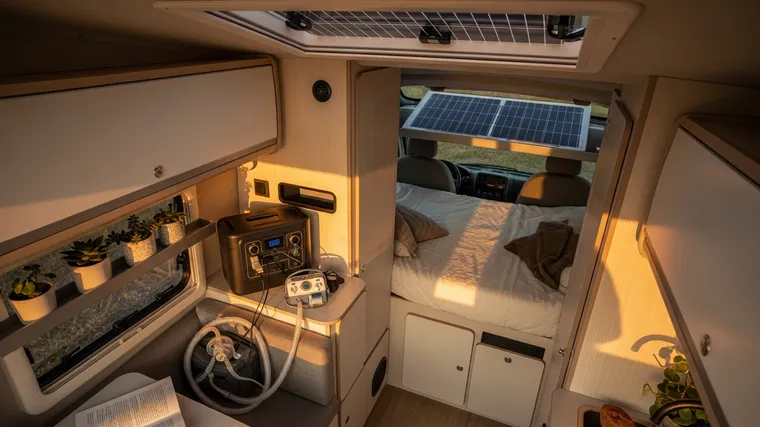Off-Grid CPAP Setup: Van Life, RV, and Boondocking Power Solutions